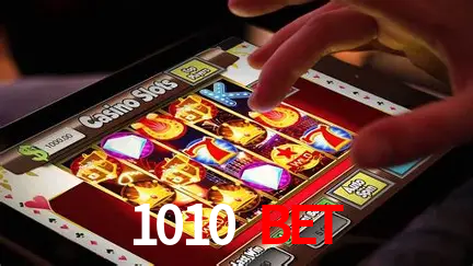 1010 Com